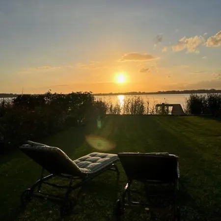 Kleines Paradies Am Holiday home *