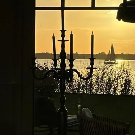 Kleines Paradies Am *