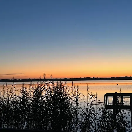 Kleines Paradies Am *