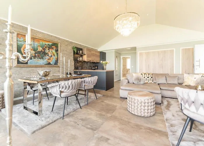 Kleines Paradies Am *