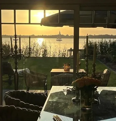 Semesterbostad Kleines Paradies Am Bad Zwischenahn