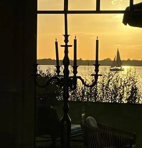 Kleines Paradies Am *