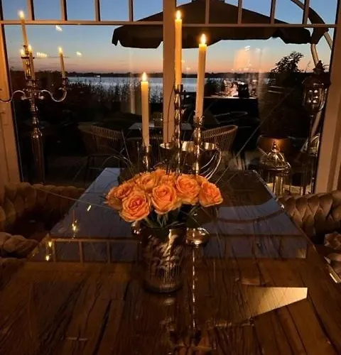 Semesterbostad Kleines Paradies Am Bad Zwischenahn