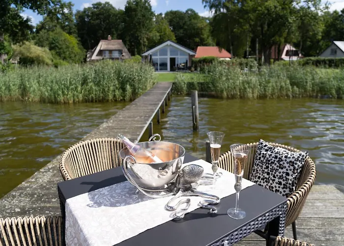 Semesterbostad Kleines Paradies Am Bad Zwischenahn